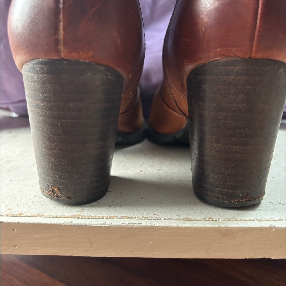 Clarks Tall Brown Leather Boots | Stacked Heel | Riding Style | Size 8 - Picture 10 of 10